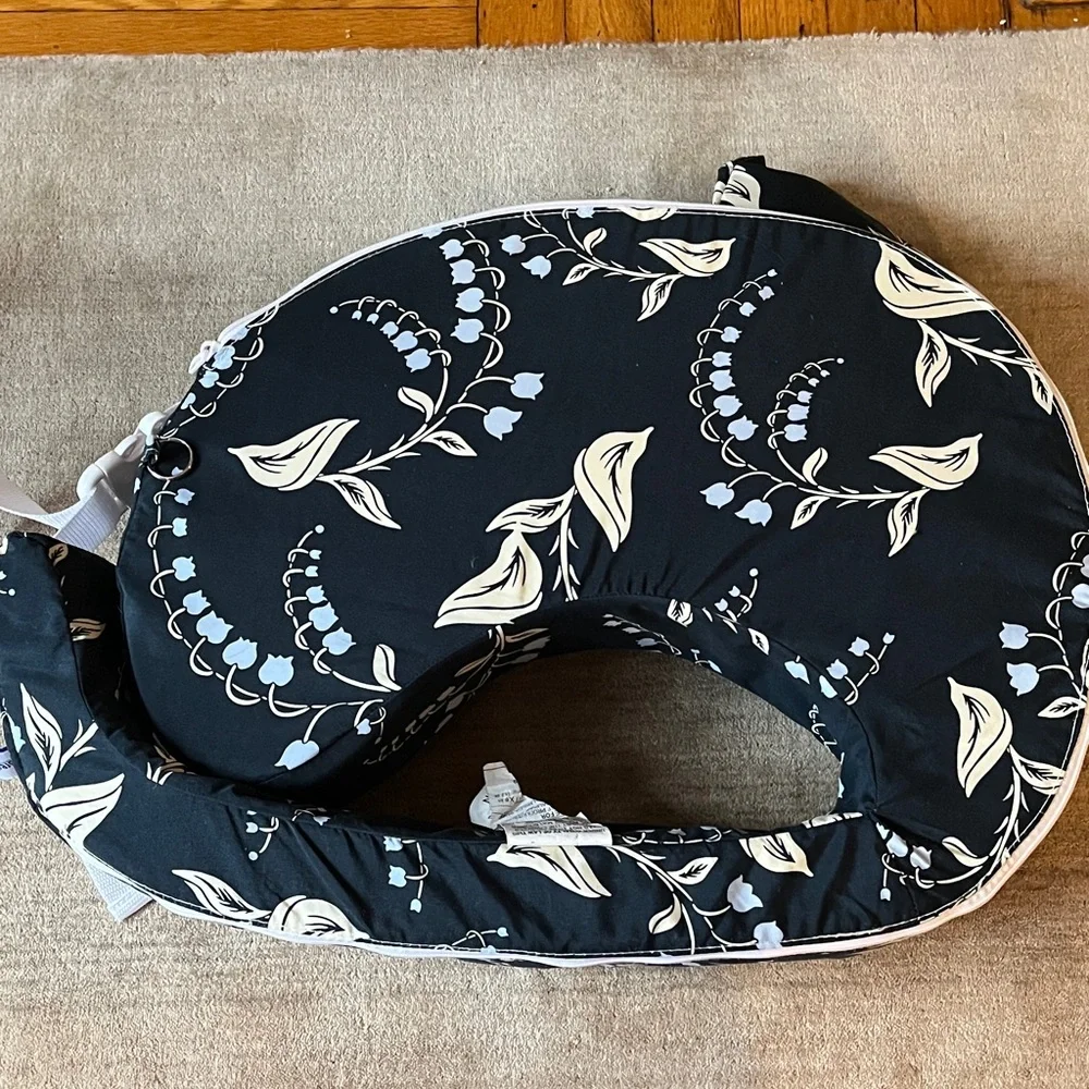 My Brest Friend Original Nursing Pillow in Bluebell - Picture 5 of 5